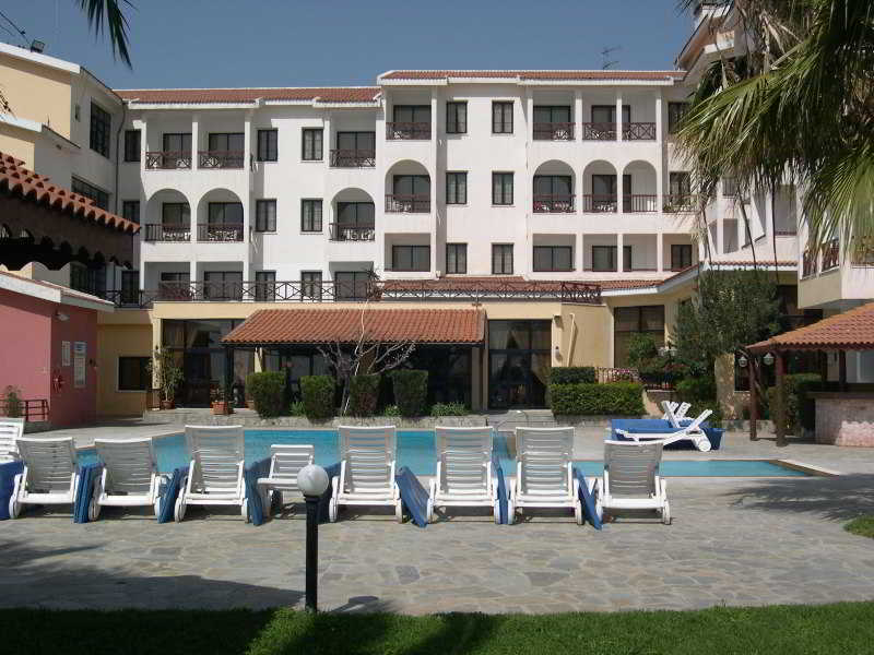 Episkopiana Hotel & Sport Resort Episkopi  외부 사진