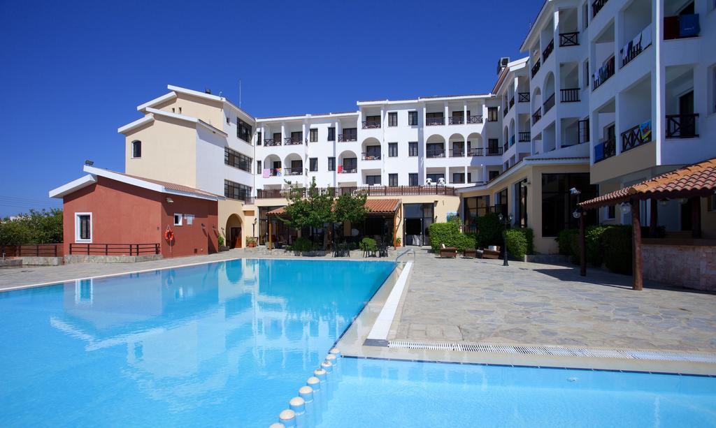 Episkopiana Hotel & Sport Resort Episkopi  외부 사진